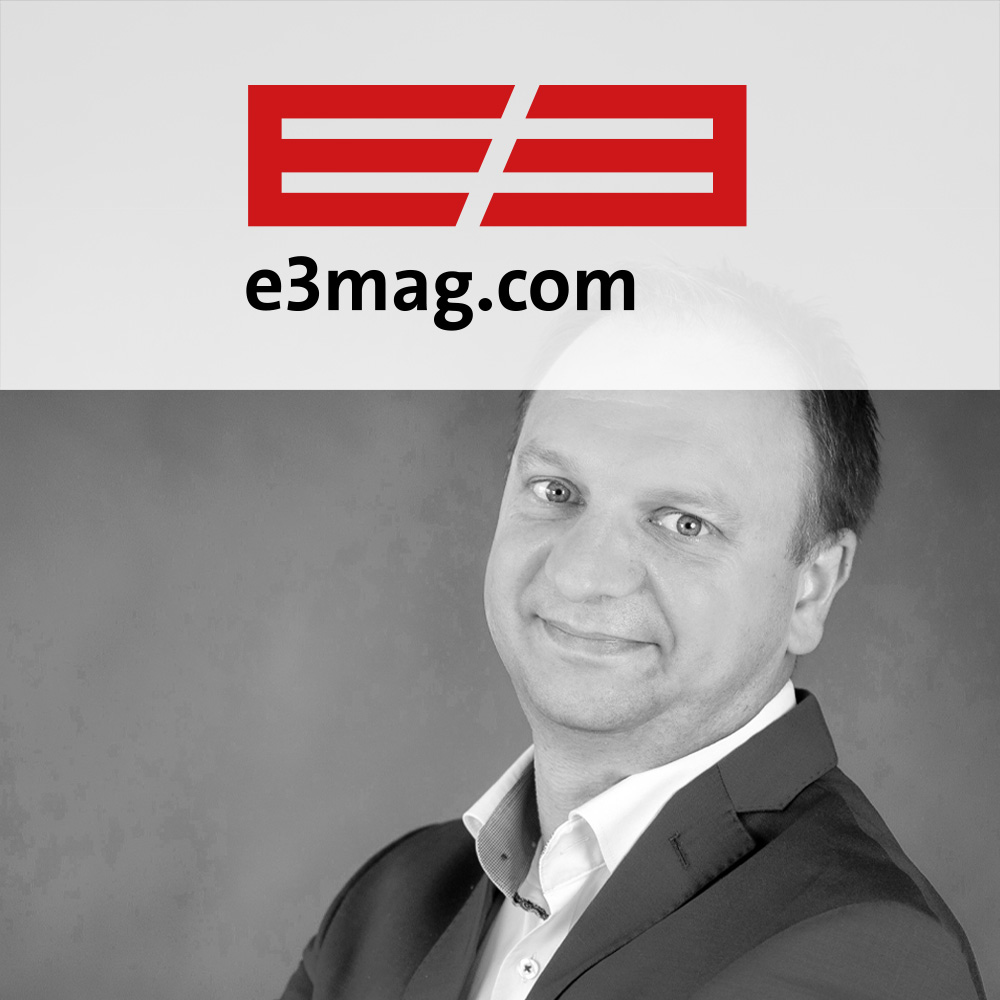 E3-Magazin Logo über einem Schwarzweiß-Portrait von Tim Lessel