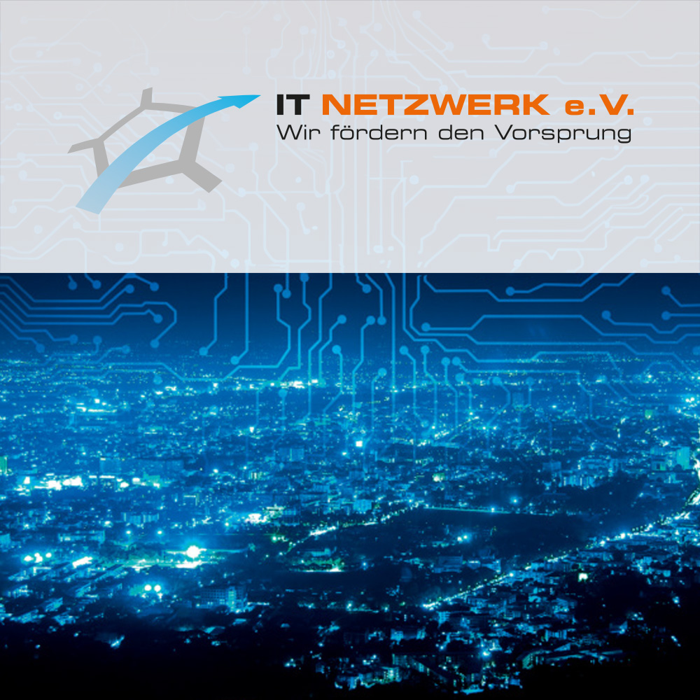 IT Netzwerk e.V. Logo über einer Stadtansicht mit digitalen Elementen